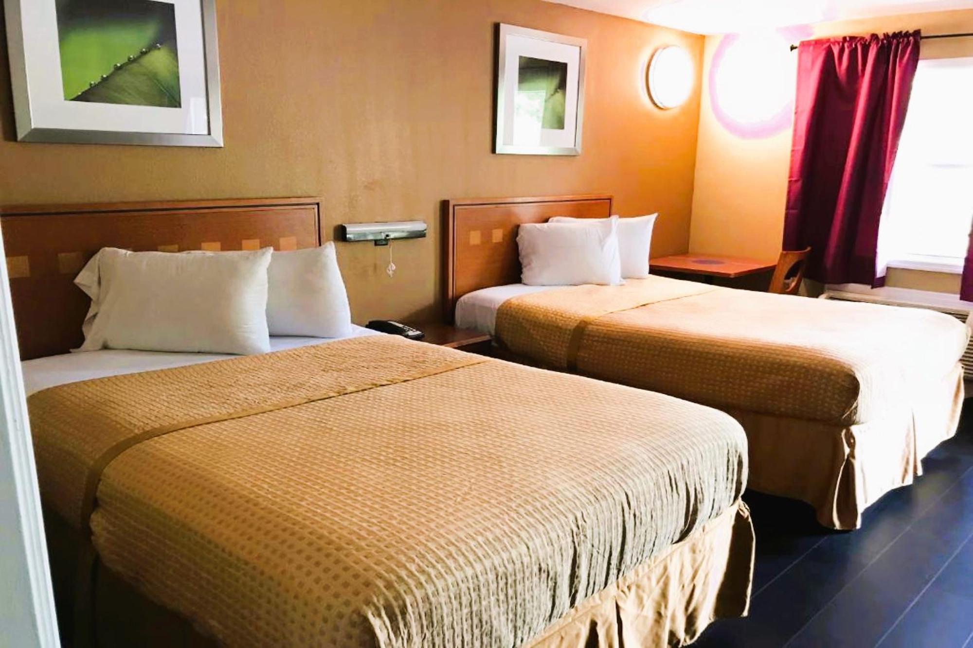 Oyo Hotel Tallahassee Downtown Ngoại thất bức ảnh